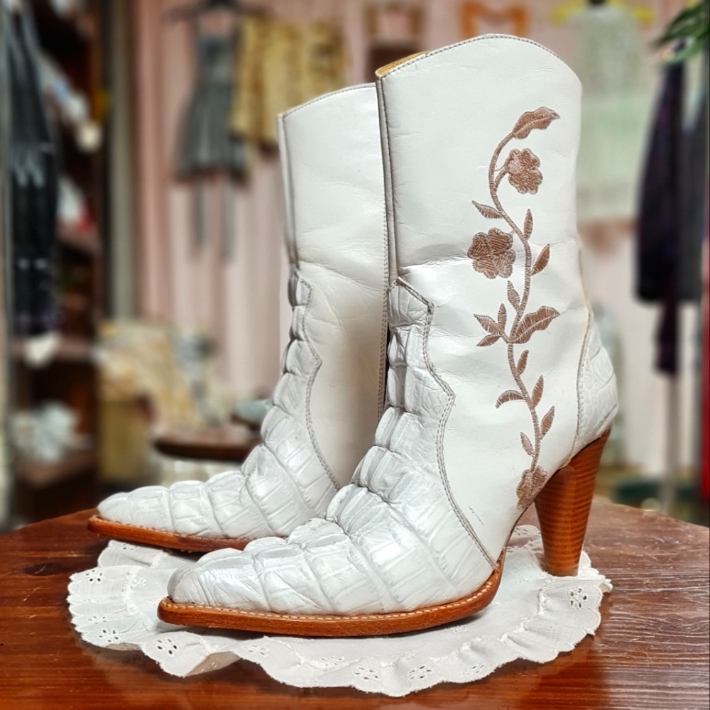 White El Padrino Genuine Alligator Leather Mexican Embroidered Boots size 6.5